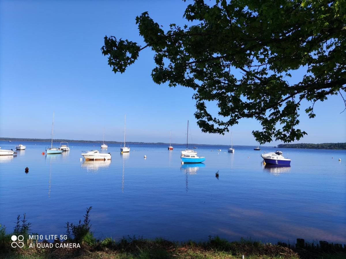 Lodge 2 Etoiles La Tete Dans Les Pins Les Pieds Dans L Eau 拉卡诺 外观 照片